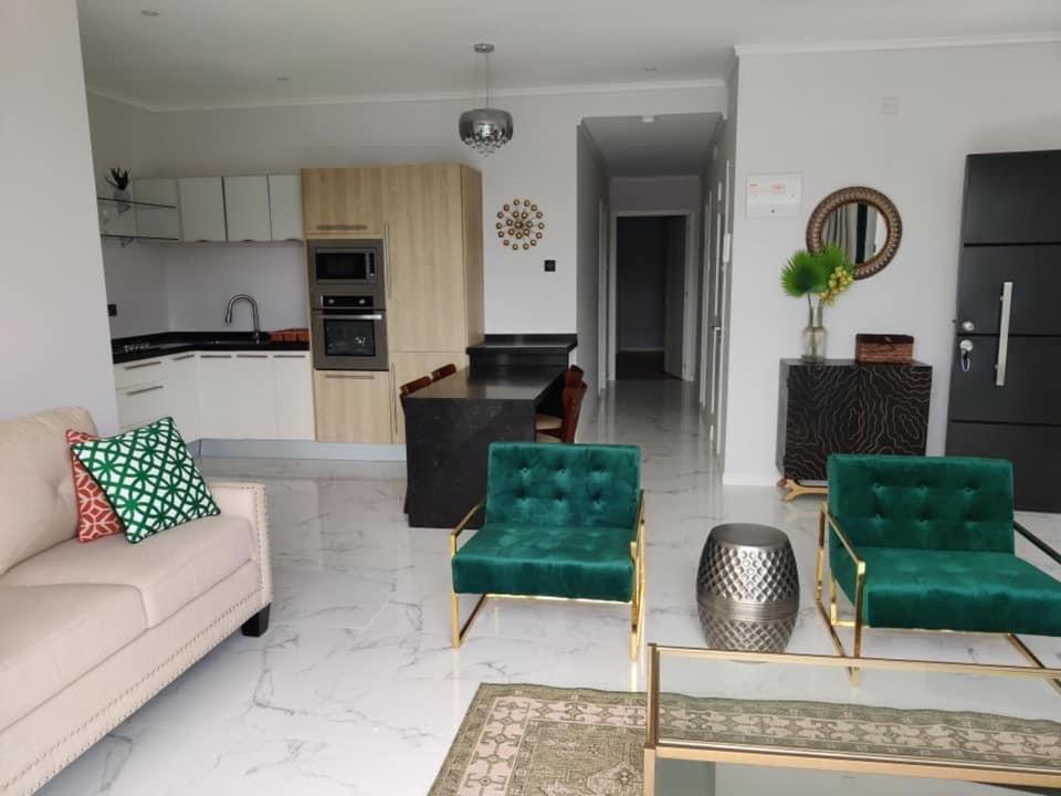 One Rodney Heights Condominiums Gros Islet Bagian luar foto