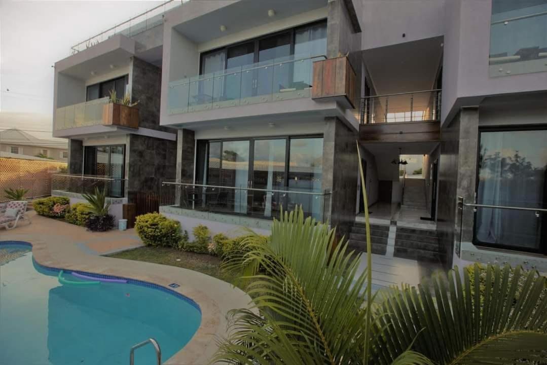 One Rodney Heights Condominiums Gros Islet Bagian luar foto